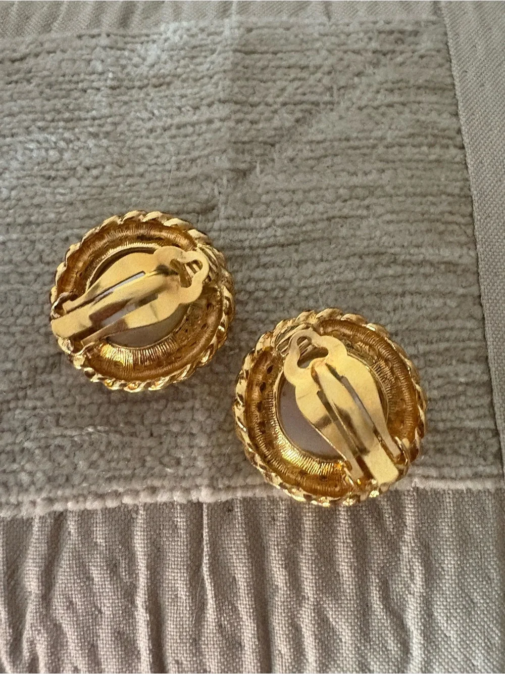 CHANEL Gold-Tone Rope Frame Faux Pearl Button Earrings